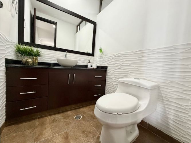Casa de 4 alcobas en venta en Pilas De Dapa, Cali, 312 m² · foto 17 de 23