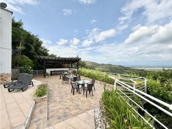 Casa de 4 alcobas en venta en Pilas De Dapa, Cali, 312 m² · foto 20 de 23
