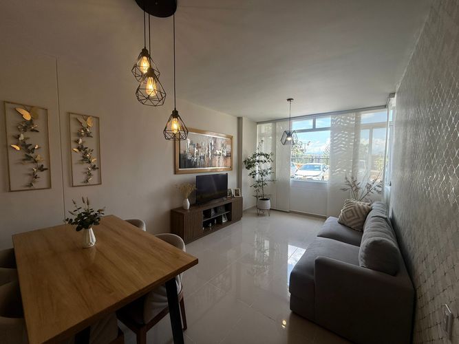 Apartamento de 3 alcobas en venta en Cementerio, Floridablanca, 74 m² · foto 3 de 17