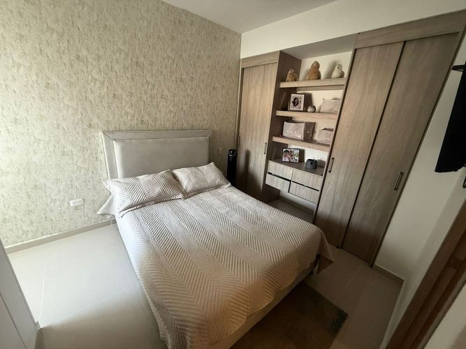 Apartamento de 3 alcobas en venta en Cementerio, Floridablanca, 74 m² · foto 12 de 17