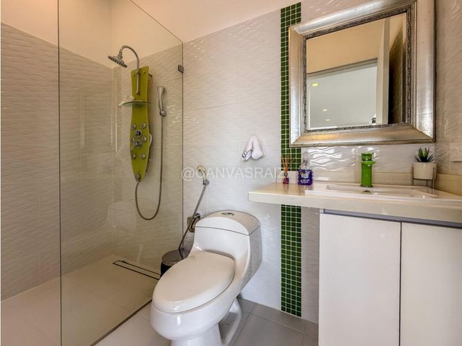 Casa de 3 alcobas en venta en Guarne, 280 m² · foto 20 de 24