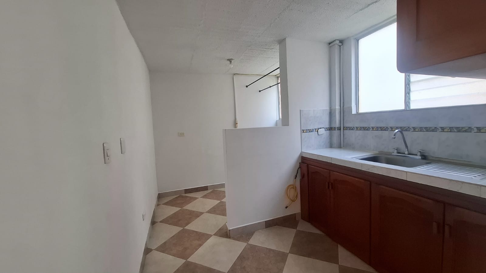 Apartamento en venta en Coodelmar Iii Etapa, Pereira · foto 8 de 18