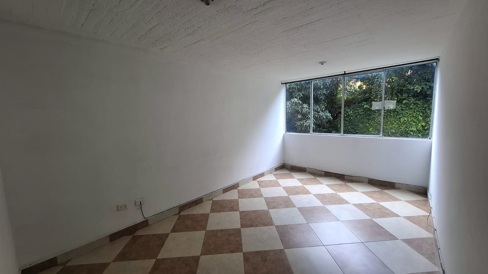 Apartamento en venta en Coodelmar Iii Etapa, Pereira · foto 7 de 18