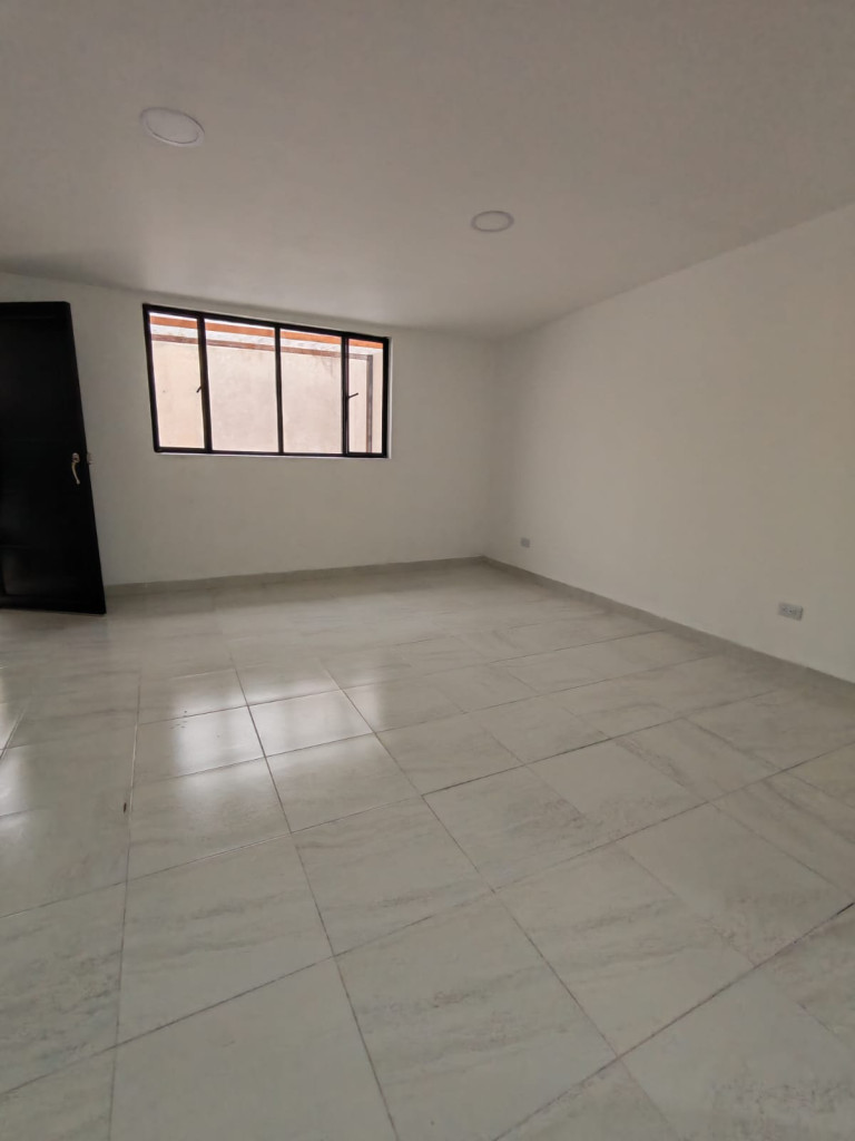 Casa en venta en El Almenar, Bogotá · foto 4 de 18