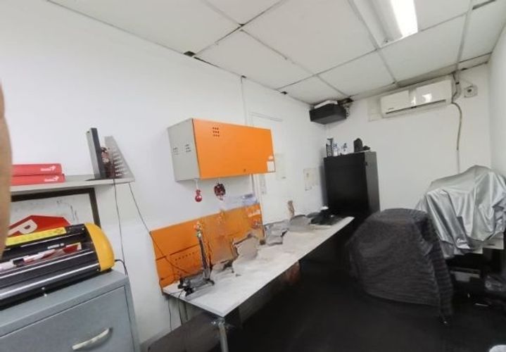 Bodega en arriendo en Zona Industrial No. 1, Itagüí, 750 m² · foto 5 de 19
