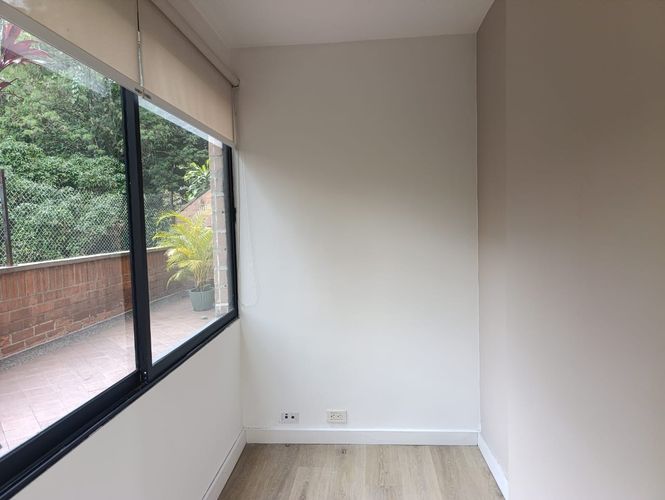 Apartamento de 2 alcobas en venta en El Poblado, Medellín, 120 m² · foto 9 de 18