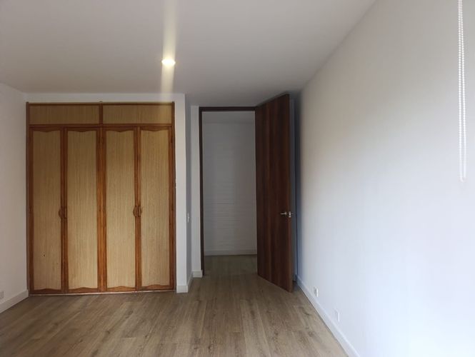 Apartamento de 2 alcobas en venta en El Poblado, Medellín, 120 m² · foto 14 de 18