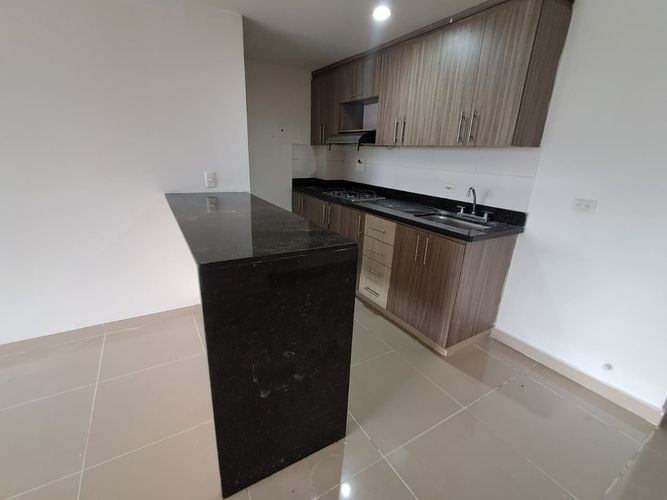 Apartamento de 3 alcobas en arriendo en Laureles, Medellín, 114 m² · foto 2 de 20