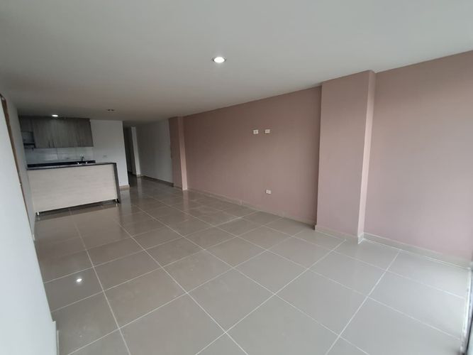 Apartamento de 3 alcobas en arriendo en Laureles, Medellín, 114 m² · foto 5 de 20