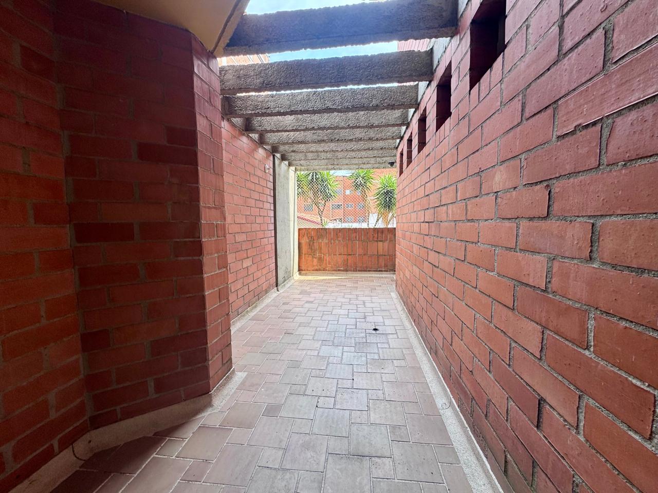 Apartamento en arriendo en Laureles, Medellín · foto 6 de 18
