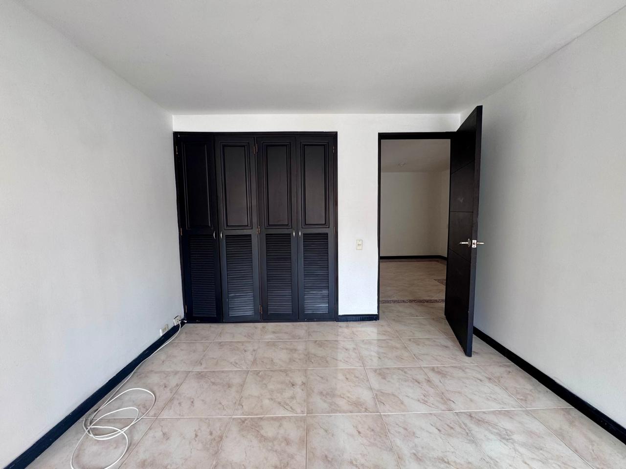 Apartamento en arriendo en Laureles, Medellín · foto 12 de 18