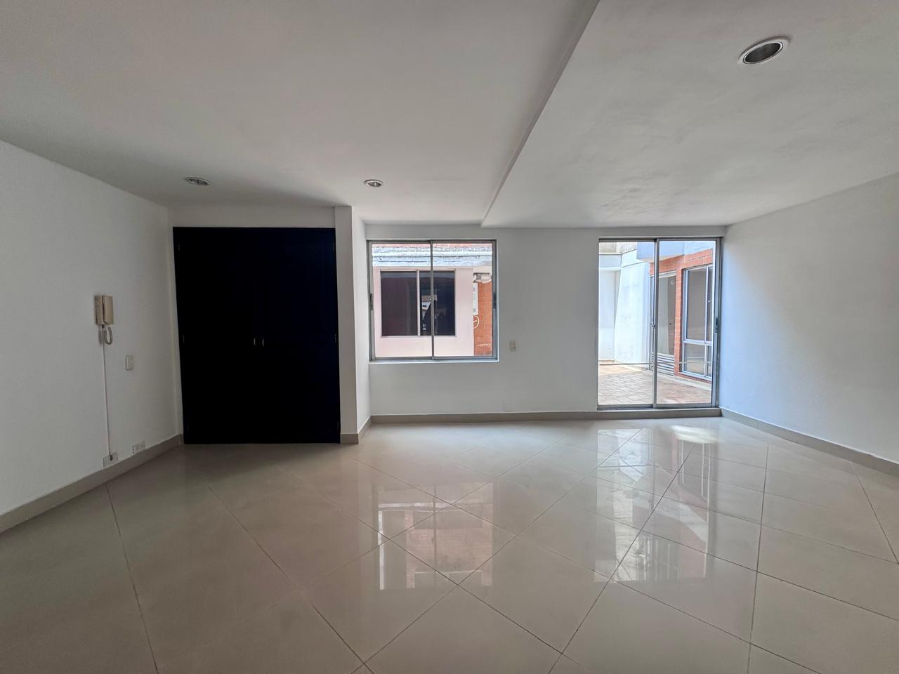 Apartamento en arriendo en Laureles, Medellín · foto 14 de 18