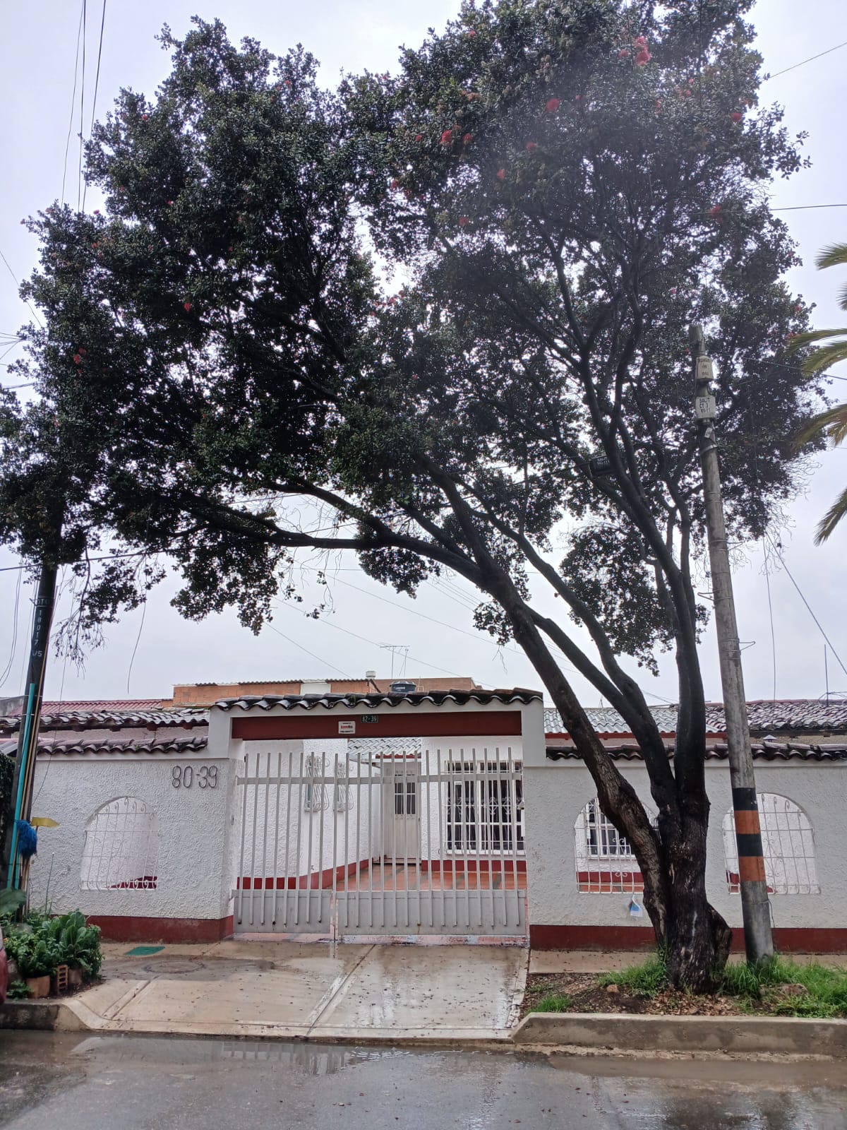 Casa en venta en Fontibon, Bogotá · foto 2 de 17