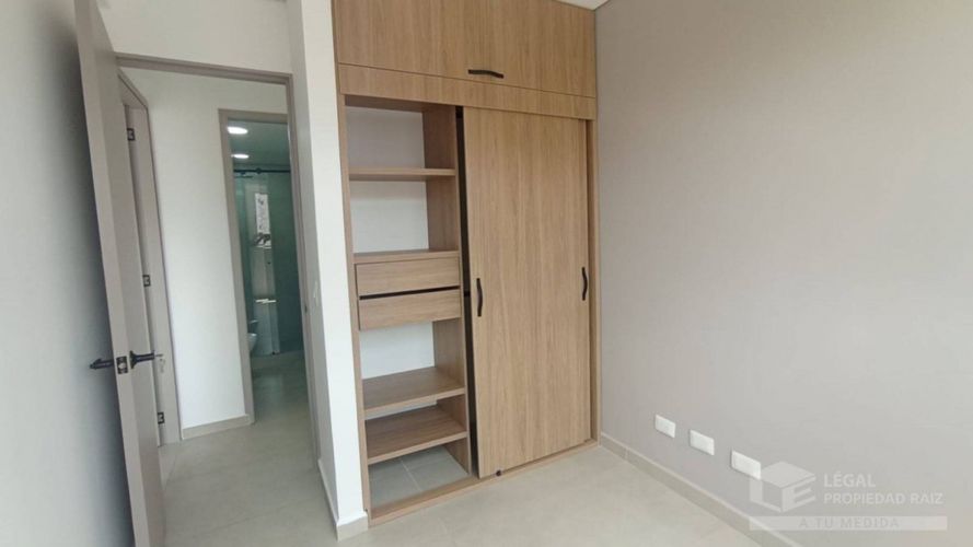 Apartamento de 3 alcobas en venta en El Rosario, Bello, 60 m² · foto 5 de 12