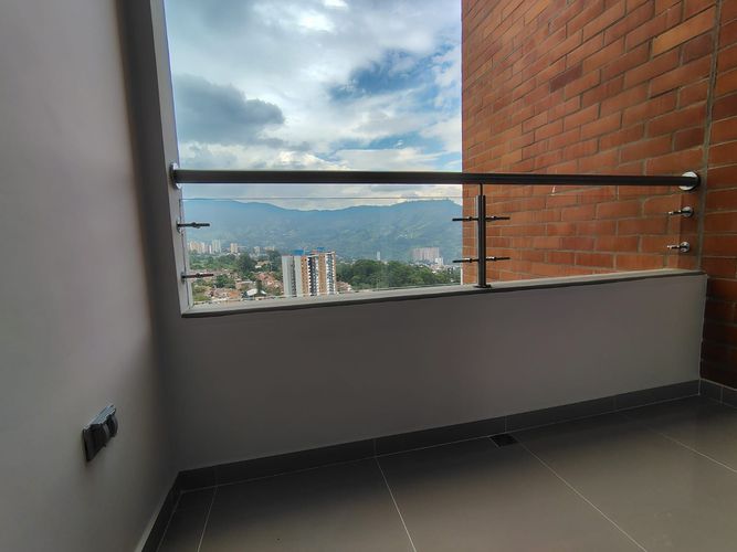 Apartamento de 2 alcobas en venta en Caqueta, La Estrella, 67 m² · foto 16 de 17