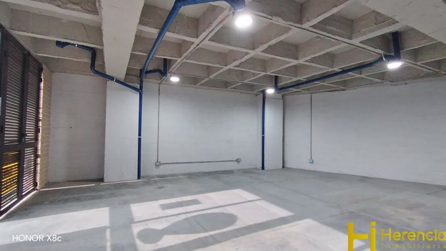 Bodega en arriendo en Trinidad, Medellín, 75 m² · foto 4 de 11