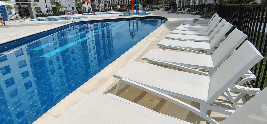 Apartamento de 2 alcobas en venta en Las Palmas, Ricaurte, 51 m² · foto 4 de 18
