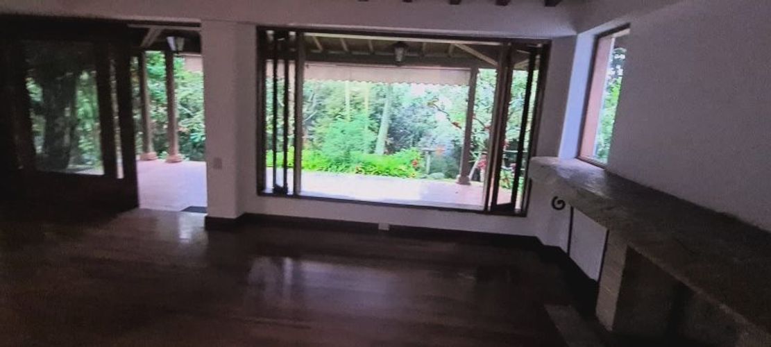 Casa de 4 alcobas en venta en Loma Del Escobero, Envigado, 1600 m² · foto 17 de 20