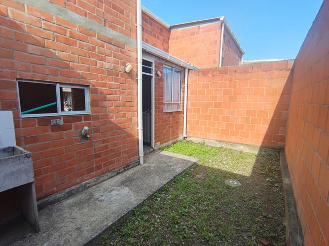 Casa de 2 alcobas en venta en Rincón De Zaragoza, Jamundí, 63 m² · foto 6 de 14