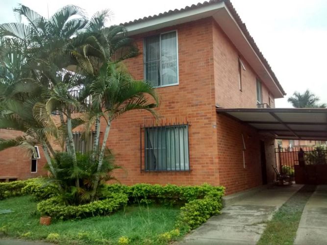 $610.000.000 en El Castillo
