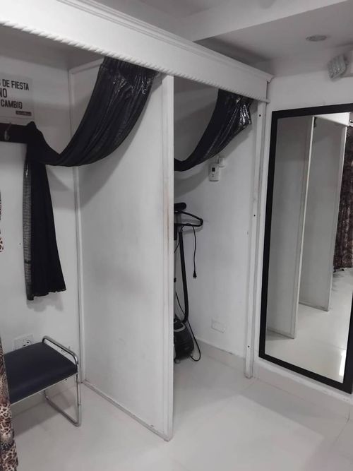 Local en arriendo en San Diego, Medellín, 43 m² · foto 6 de 9