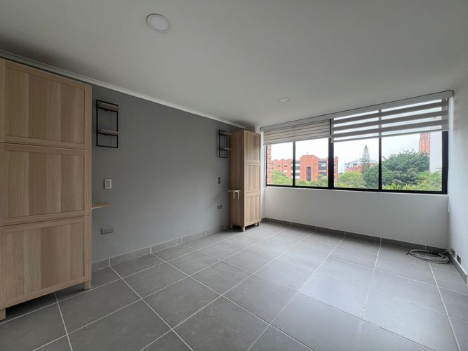 Apartamento de 3 alcobas en arriendo en El Poblado, Medellín, 92 m² · foto 5 de 18