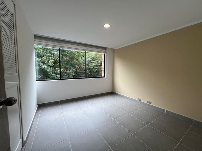 Apartamento de 3 alcobas en arriendo en El Poblado, Medellín, 92 m² · foto 6 de 18