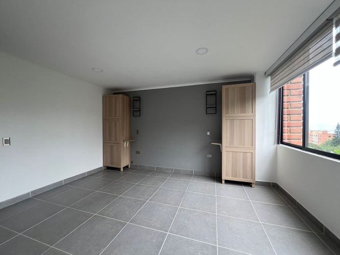 Apartamento de 3 alcobas en arriendo en El Poblado, Medellín, 92 m² · foto 7 de 18
