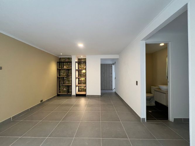Apartamento de 3 alcobas en arriendo en El Poblado, Medellín, 92 m² · foto 11 de 18