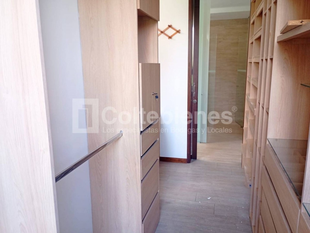Apartamento en arriendo en El Poblado, Medellín · foto 9 de 24