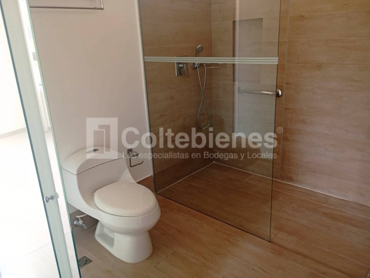 Apartamento en arriendo en El Poblado, Medellín · foto 13 de 24