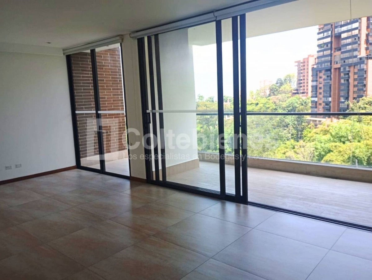 Apartamento en arriendo en El Poblado, Medellín · foto 22 de 24