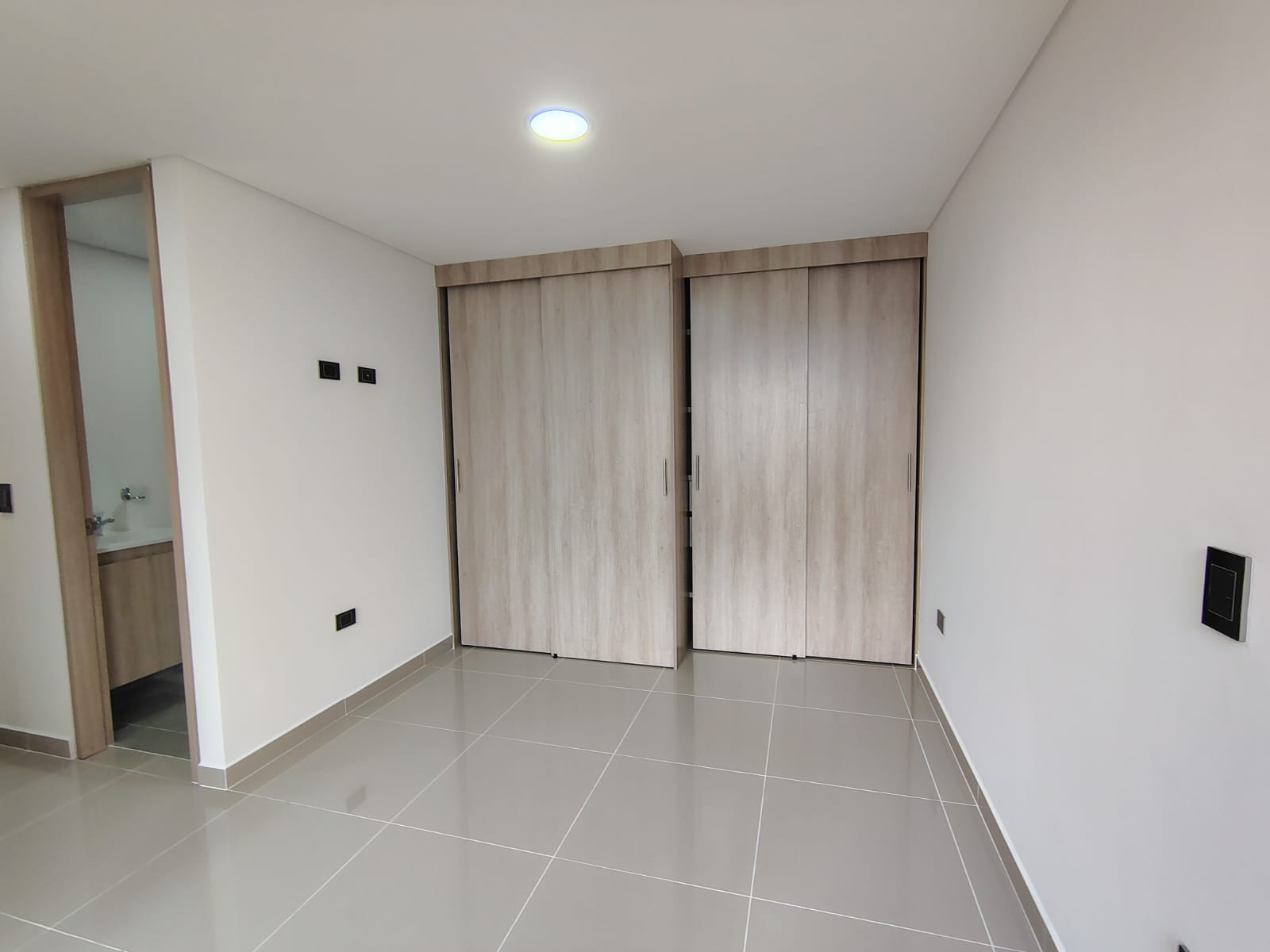 Apartamento en venta en Caqueta, La Estrella · foto 12 de 17