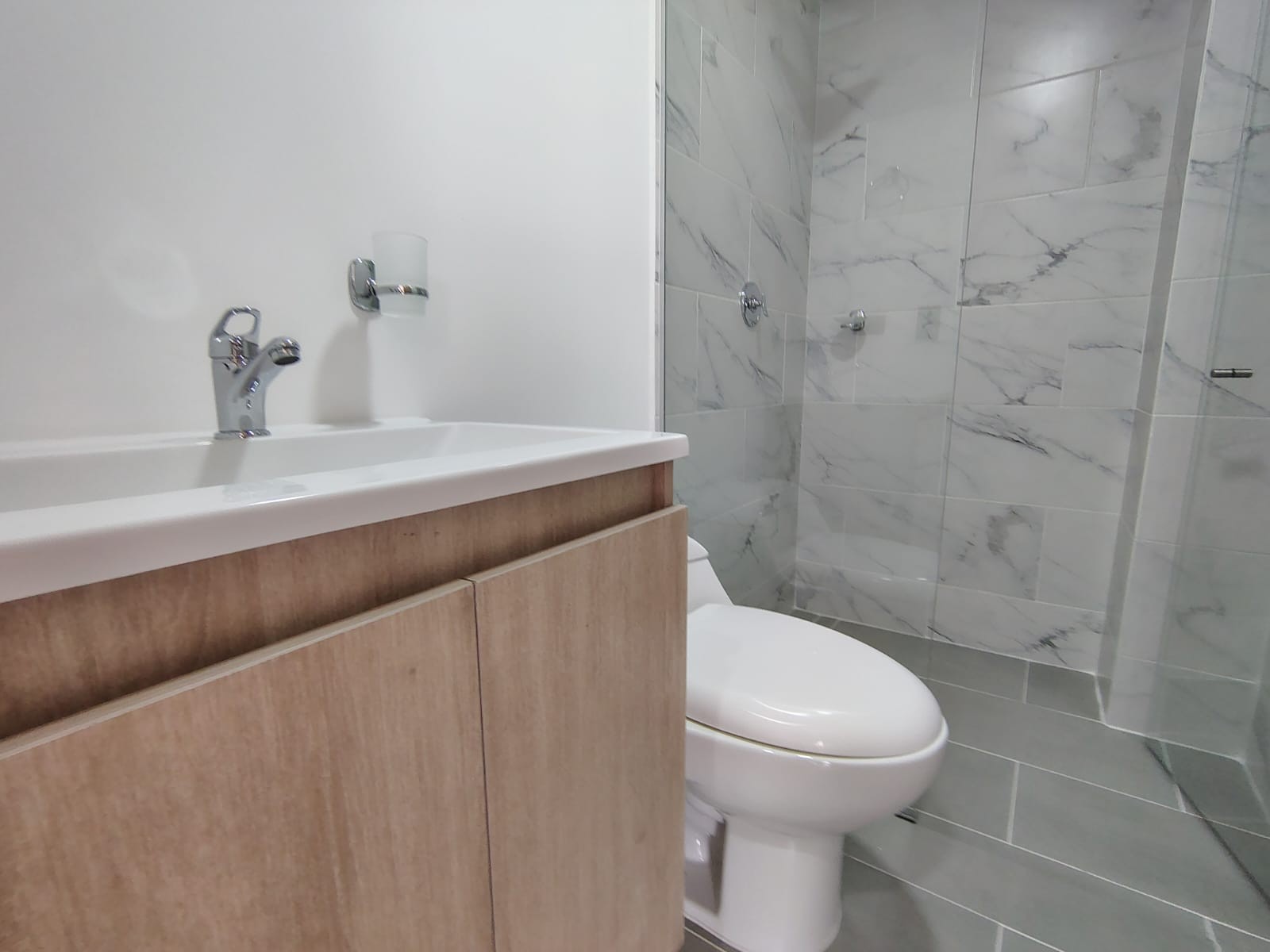Apartamento en venta en Caqueta, La Estrella · foto 14 de 17