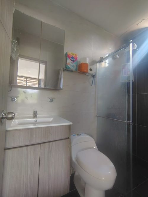 Casa de 5 alcobas en venta en Campo Verde, Piedecuesta, 1268 m² · foto 10 de 24