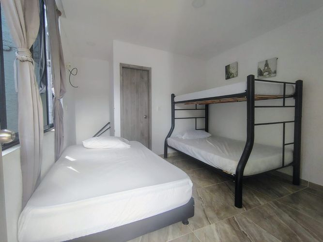 Casa de 5 alcobas en venta en Campo Verde, Piedecuesta, 1268 m² · foto 13 de 24