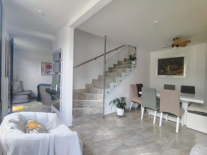 Casa de 5 alcobas en venta en Campo Verde, Piedecuesta, 1268 m² · foto 9 de 24