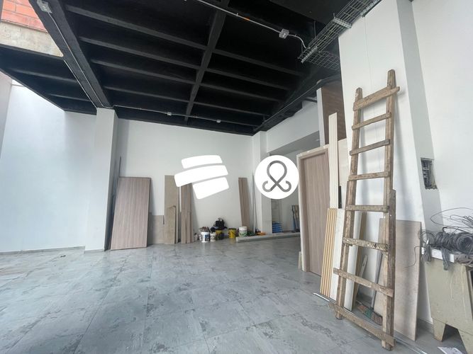 Local en venta en Laureles, Medellín, 73 m² · foto 5 de 6