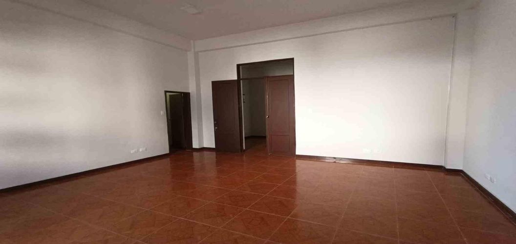 Oficina en arriendo en El Centro, Manizales, 33 m² · foto 2 de 17