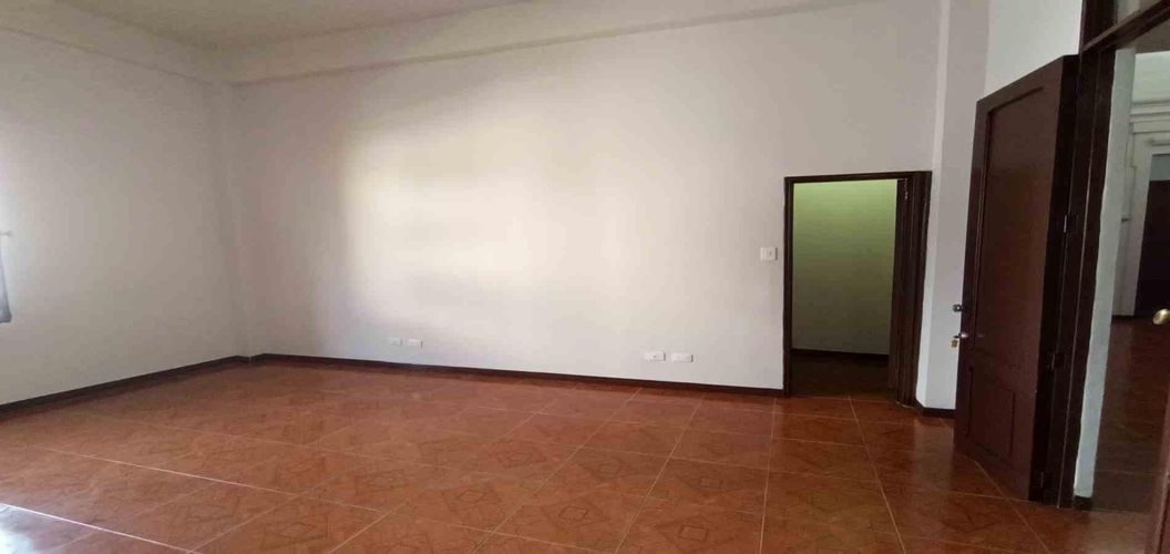 Oficina en arriendo en El Centro, Manizales, 33 m² · foto 8 de 17