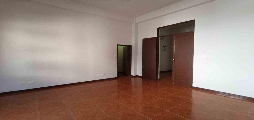 Oficina en arriendo en El Centro, Manizales, 33 m² · foto 10 de 17