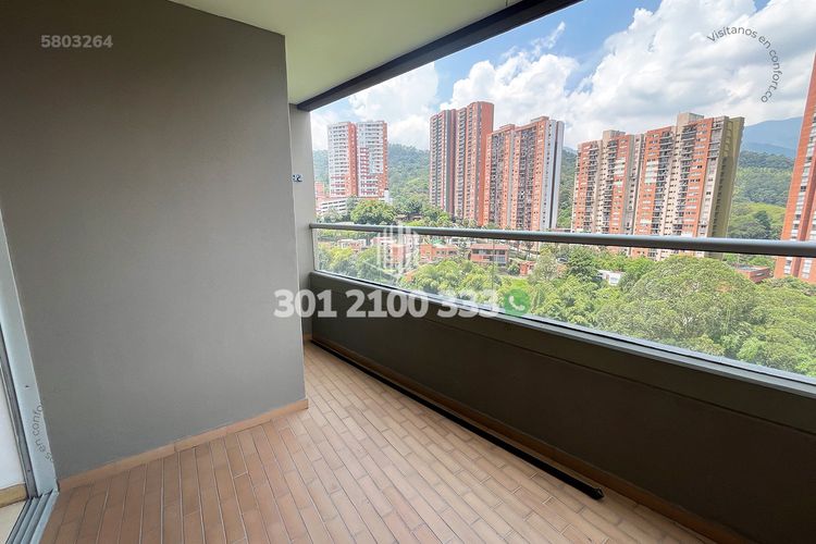 Apartamento de 3 alcobas en venta en San Jose, Sabaneta, 88 m² · foto 6 de 24