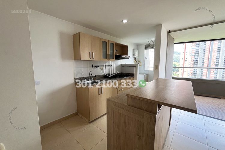 Apartamento de 3 alcobas en venta en San Jose, Sabaneta, 88 m² · foto 7 de 24