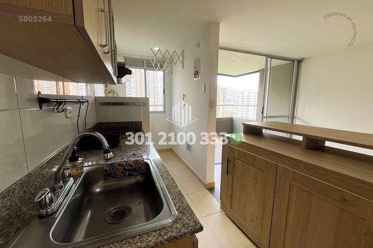 Apartamento de 3 alcobas en venta en San Jose, Sabaneta, 88 m² · foto 8 de 24