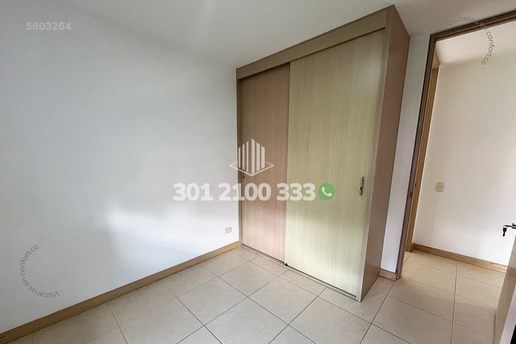 Apartamento de 3 alcobas en venta en San Jose, Sabaneta, 88 m² · foto 18 de 24