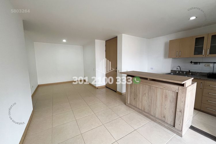 Apartamento de 3 alcobas en venta en San Jose, Sabaneta, 88 m² · foto 3 de 24