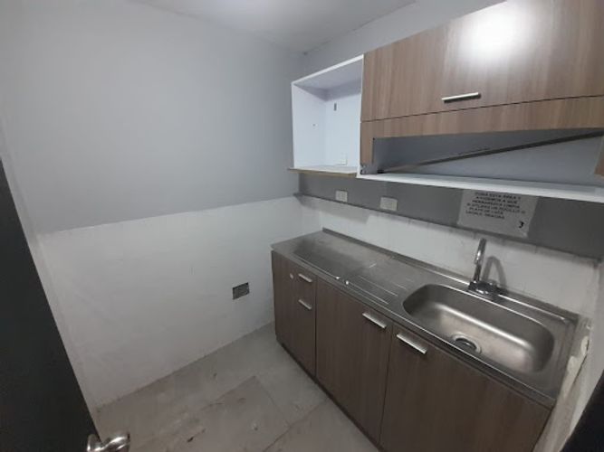 Bodega en arriendo en Tenche, Medellín, 300 m² · foto 15 de 20