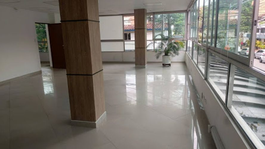 Local en arriendo en Suramericana, Medellín, 85 m² · foto 3 de 16