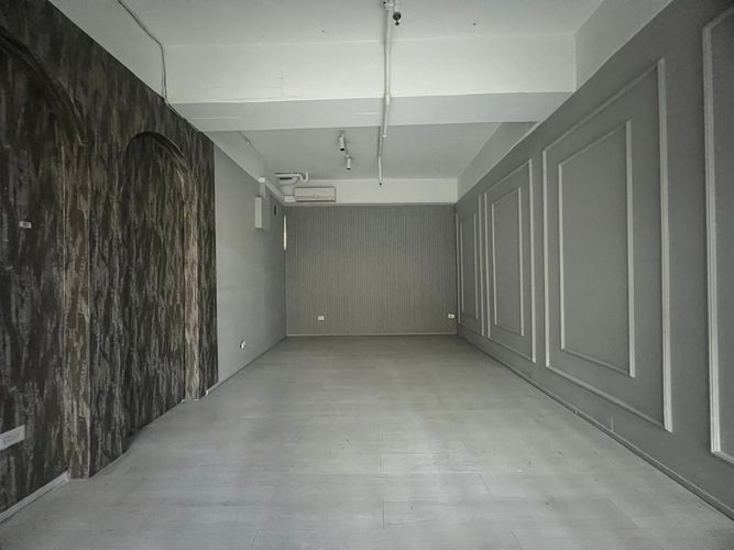 Local en arriendo en El Poblado, Envigado, 30 m² · foto 2 de 5