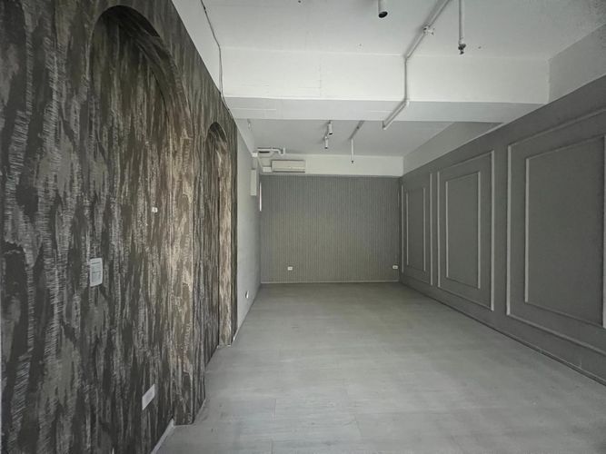 Local en arriendo en El Poblado, Envigado, 30 m² · foto 3 de 5